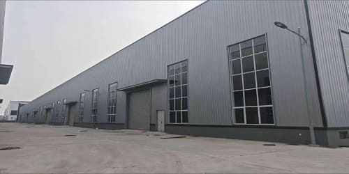 The new factory building is 8,000 square meters.